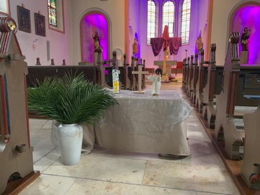 > Kinderkreuzweg und Kinderwortgottesdienst