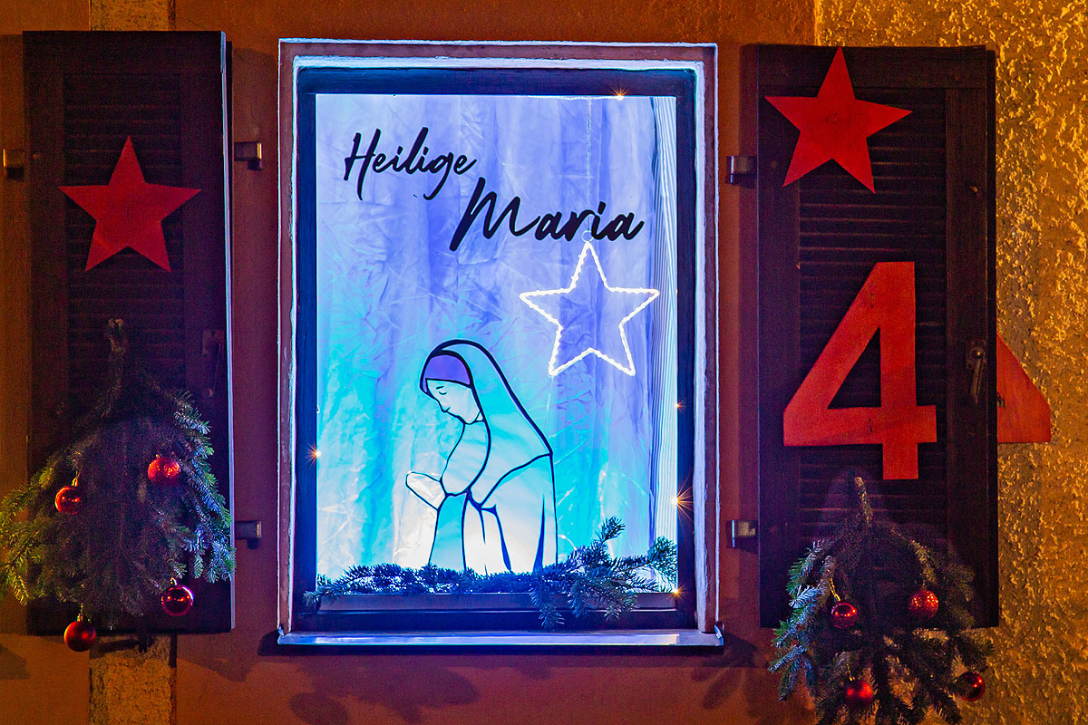 4. Advent
