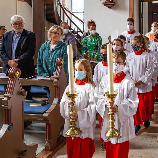 Erntedankgottesdienst und Einführung der neuen Ministrant/innen