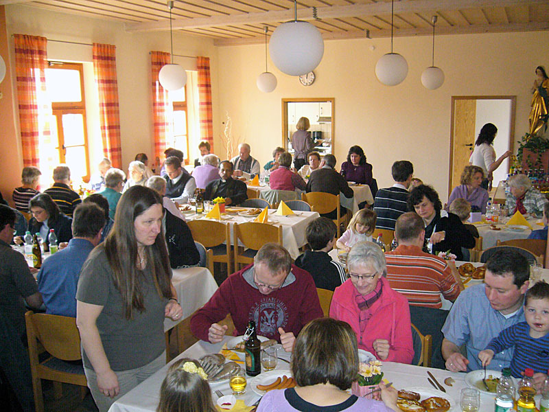 FAMILIENKREIS