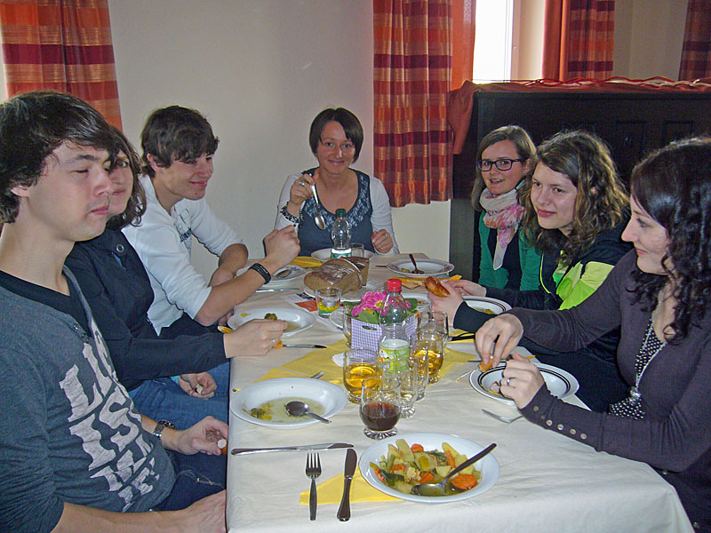 FAMILIENKREIS