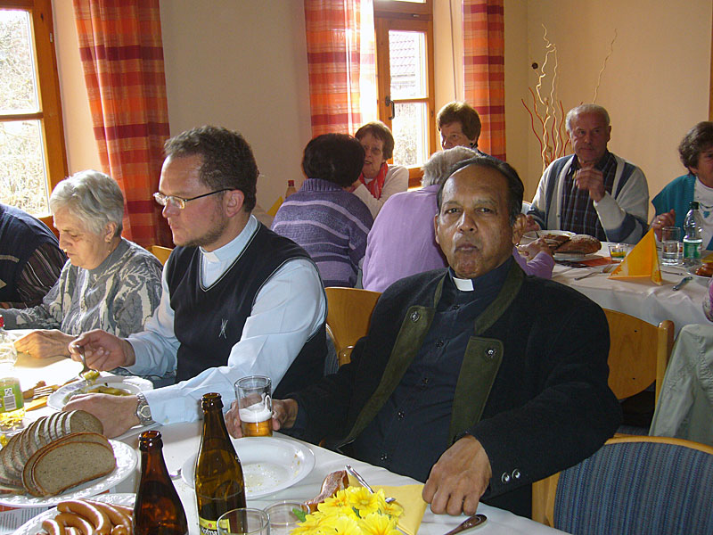 FAMILIENKREIS