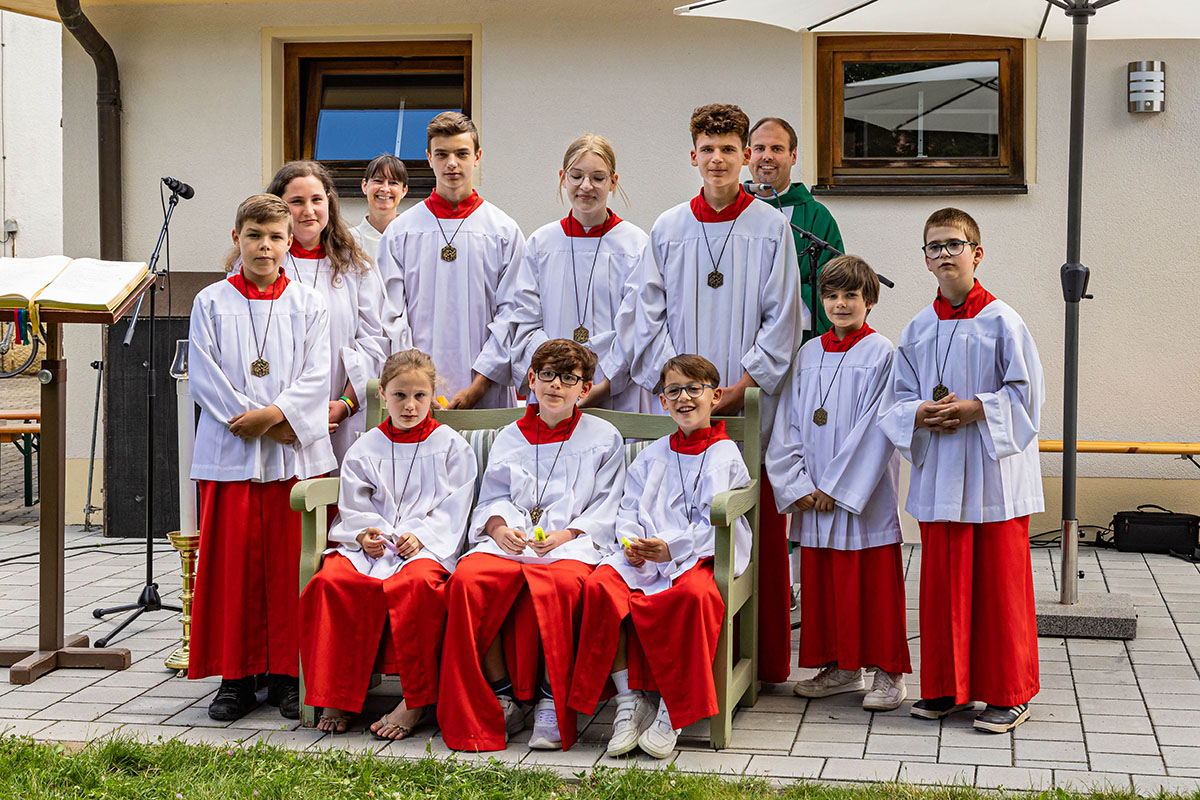 Feldgottesdienst mit Minieinführung