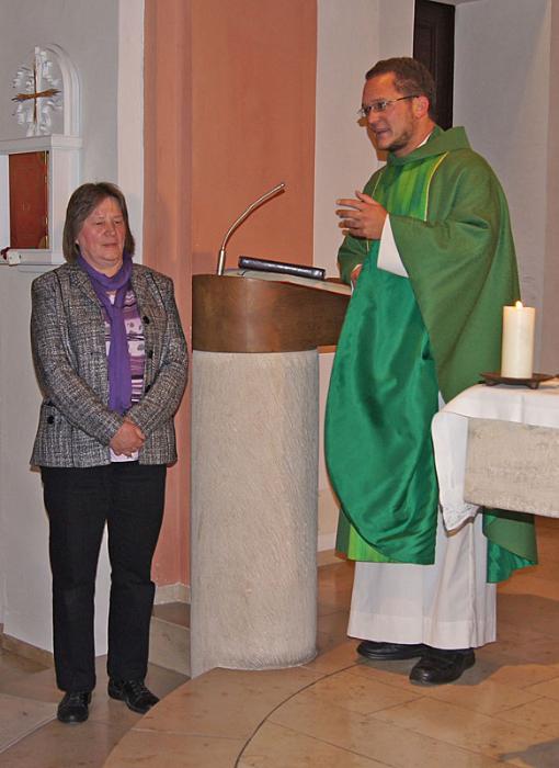 KIRCHENVERWALTUNG